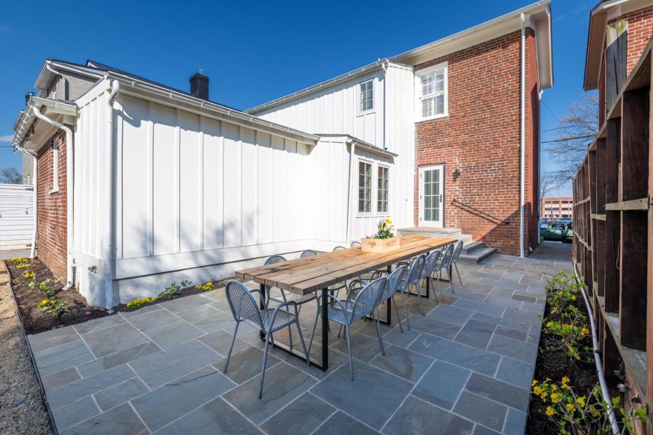 Boutique Room Steps From Downtown Mall Rose Jean - Room 4 Charlottesville Exterior photo
